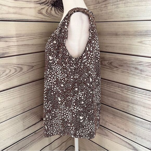 IZod Brown & White Dot Patterned Sleeveless Blouse - Picture 6 of 7